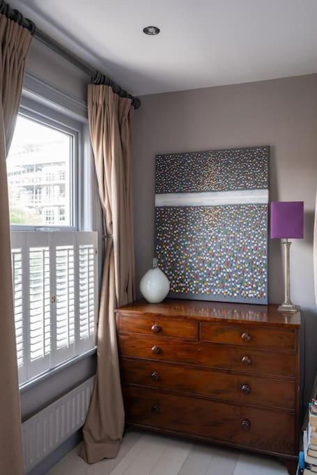 Iconic House In Wandsworth Vakantiehuis