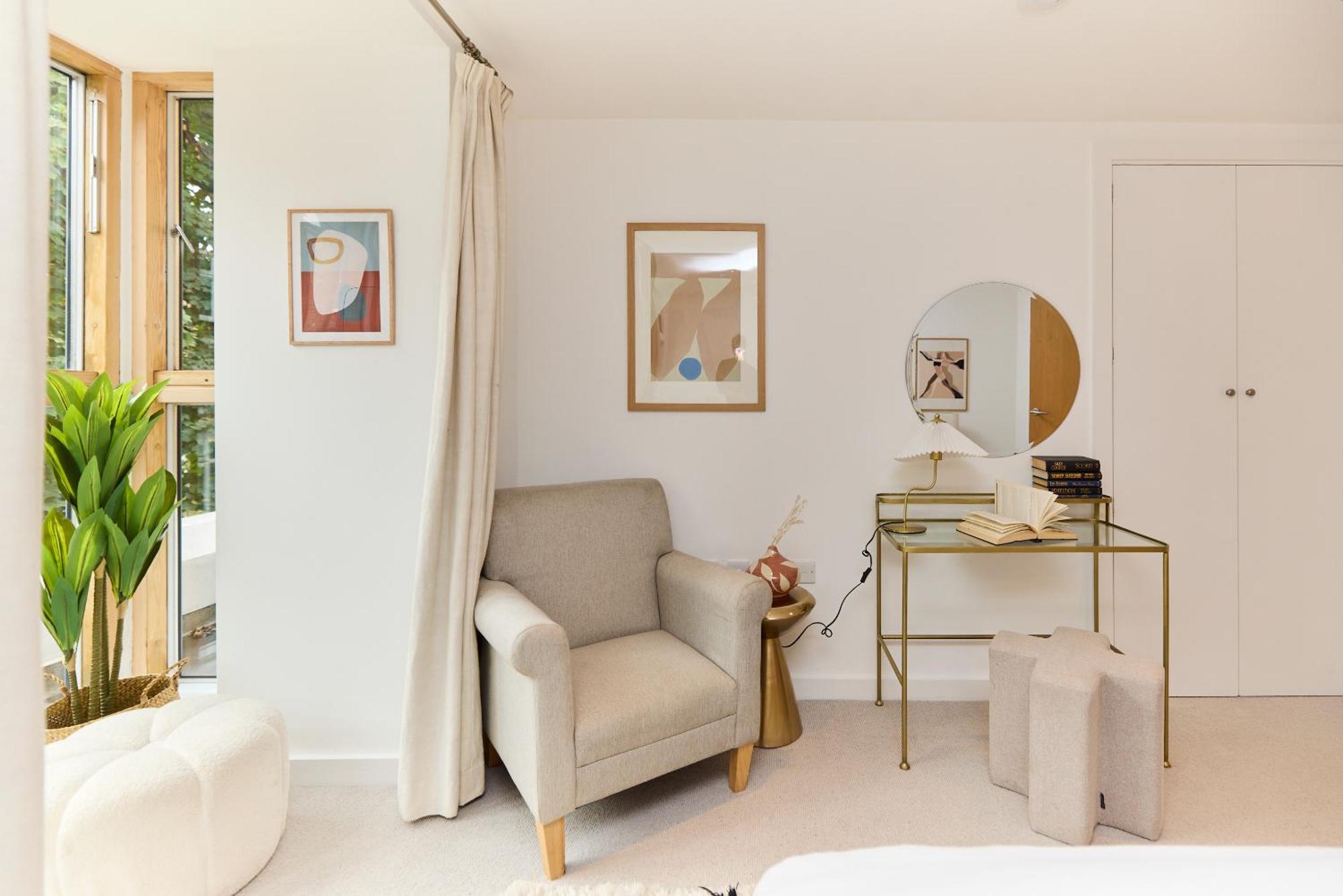 Lägenhet The Gwendolen Retreat - Inviting 2bdr With Balcony London