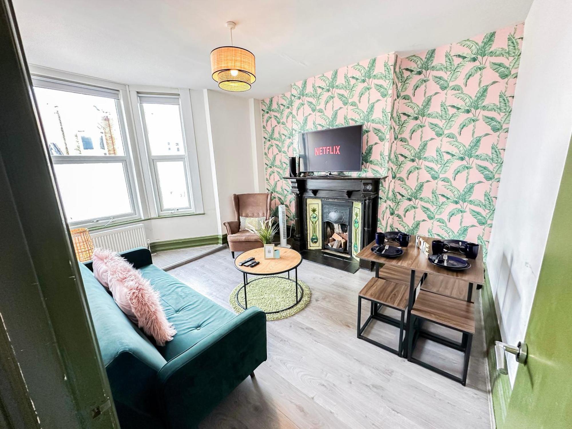 Appartamento 2 Bedroom Flat With Indoor Fireplace In Shepherds Bush, Near White *