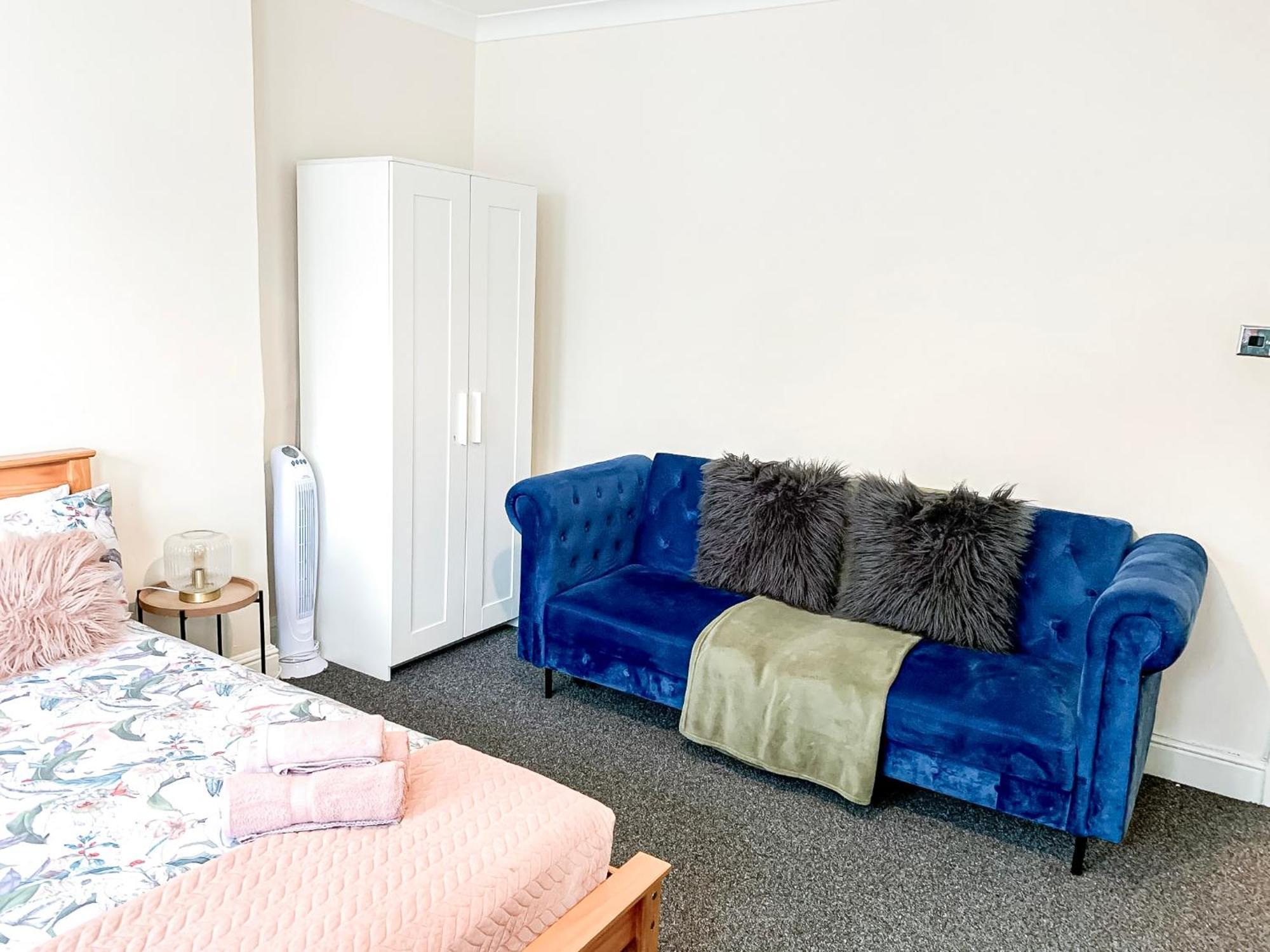Appartement Cosy Near Hampstead Heath With Free On-site Parking & Private Gardens, Golders Green