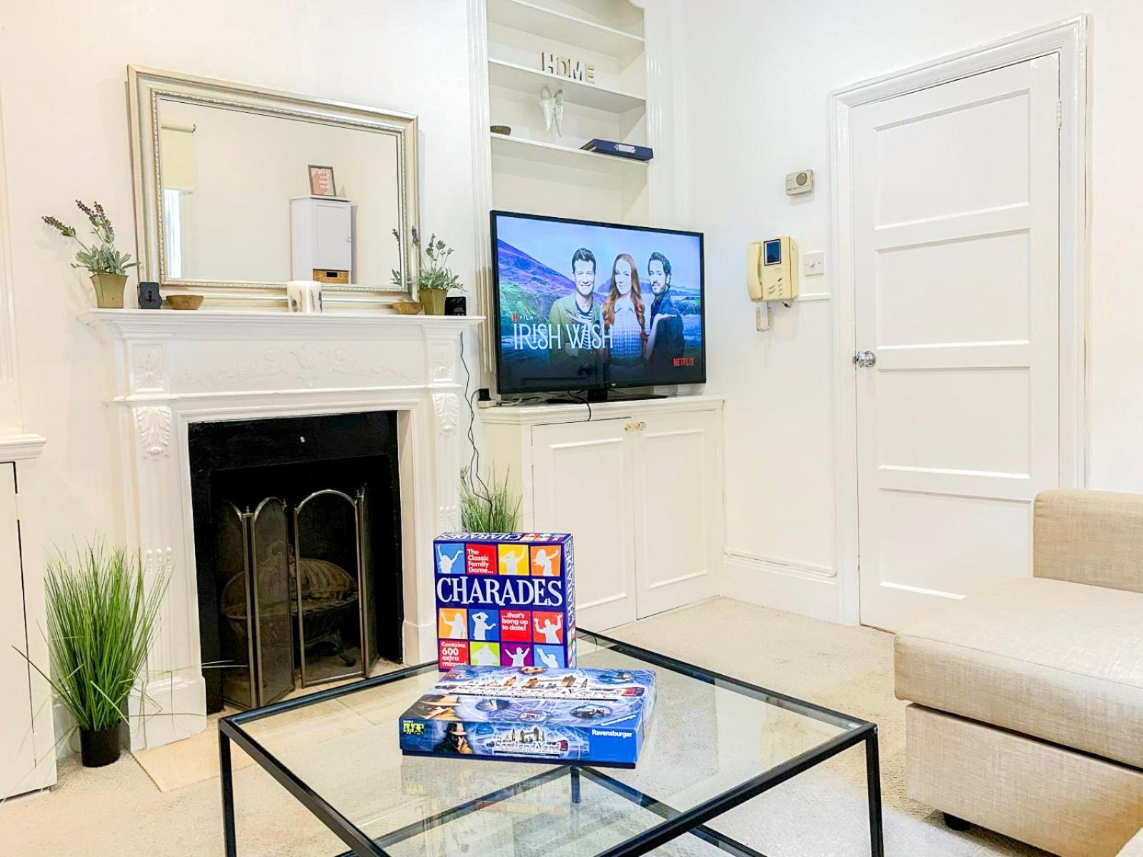 Appartamento Lovely 3 Bedroom Maisonette With Private Roof Terrace In Hammersmith *