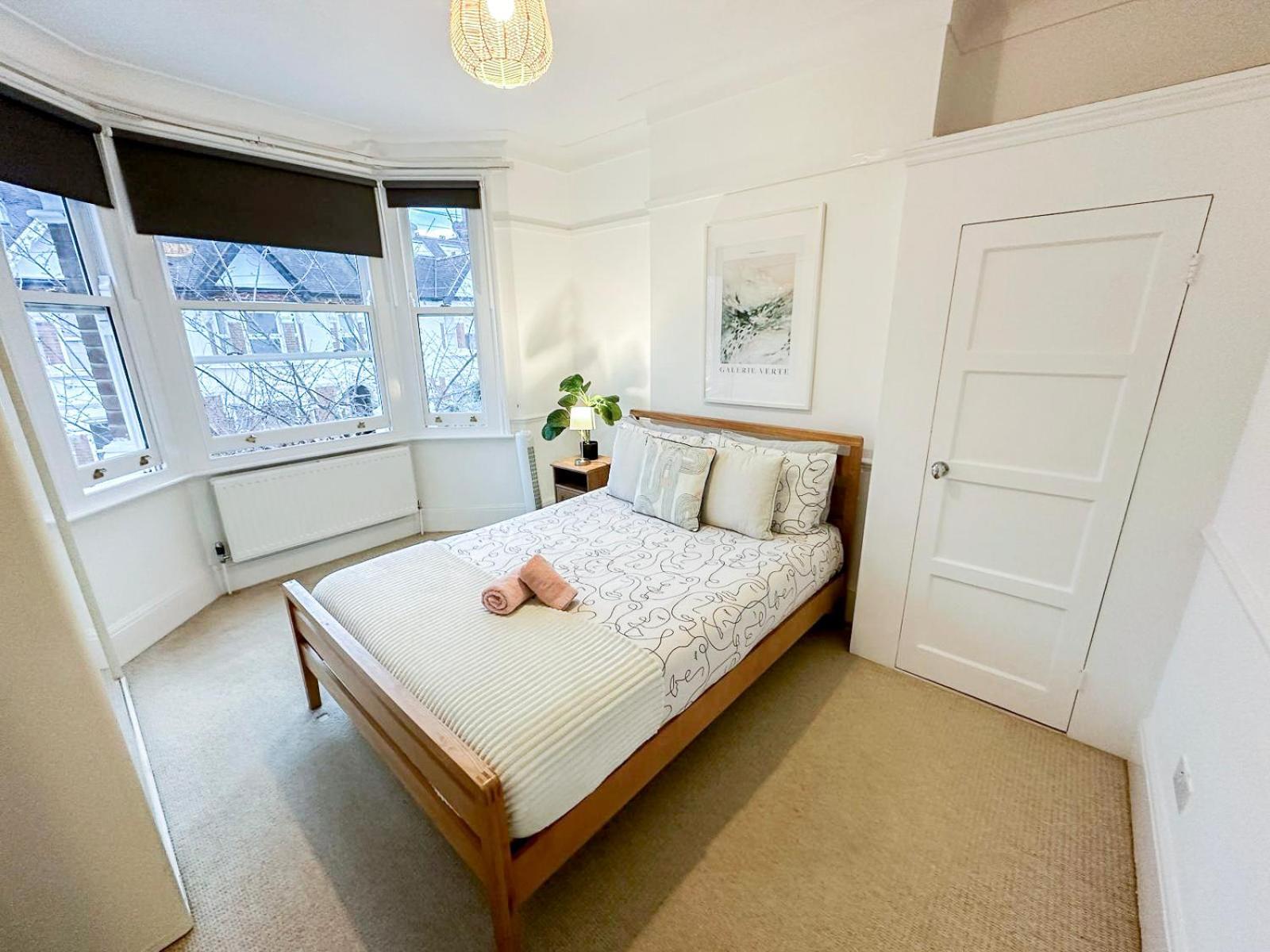 Appartamento Lovely 3 Bedroom Maisonette With Private Roof Terrace In Hammersmith Londra
