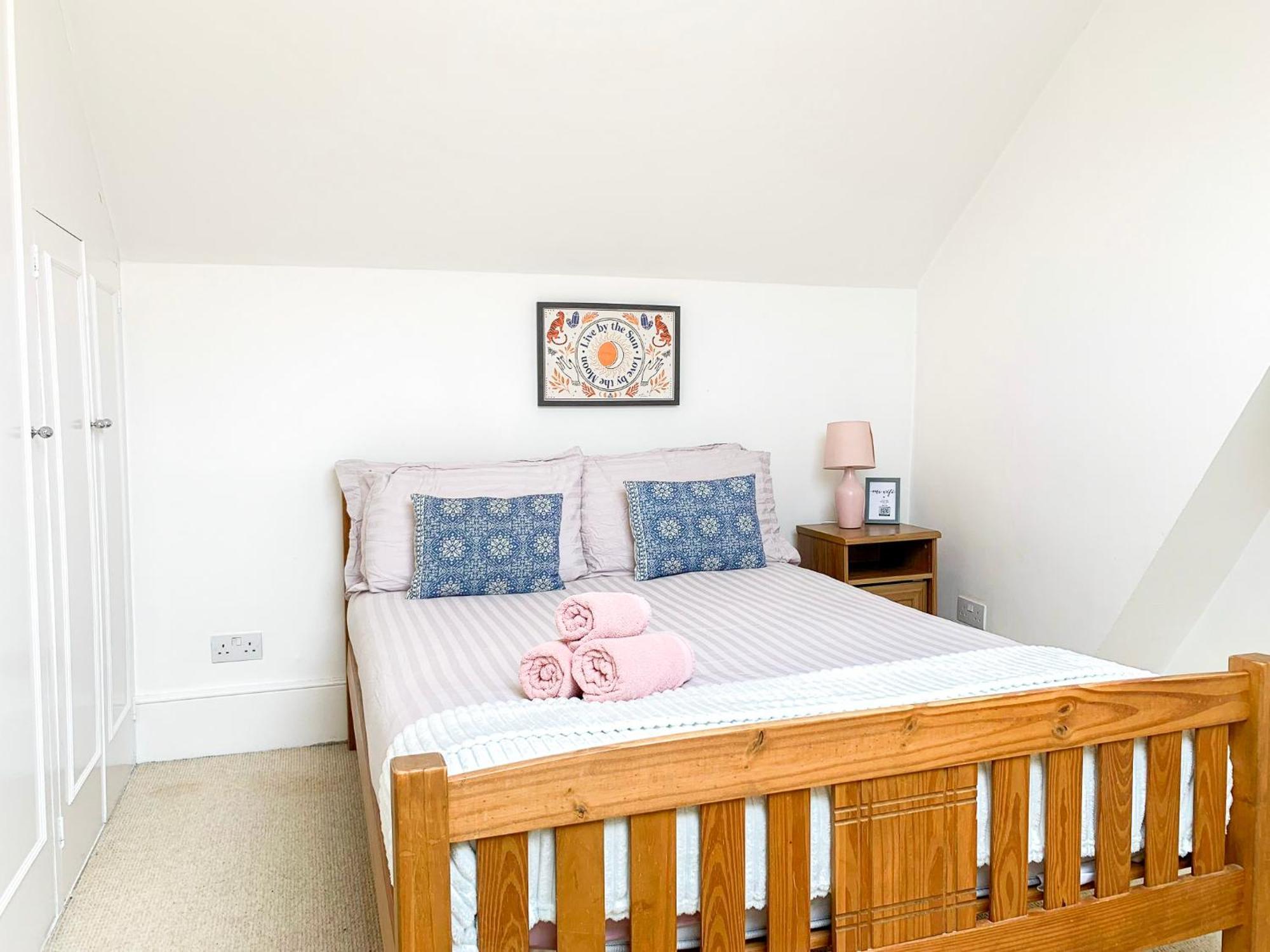 Appartamento Lovely 3 Bedroom Maisonette With Private Roof Terrace In Hammersmith Londra