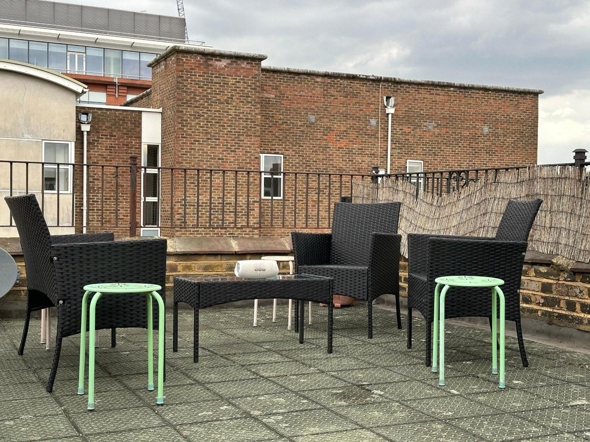 Lovely 3 Bedroom Maisonette With Private Roof Terrace In Hammersmith Appartamento *