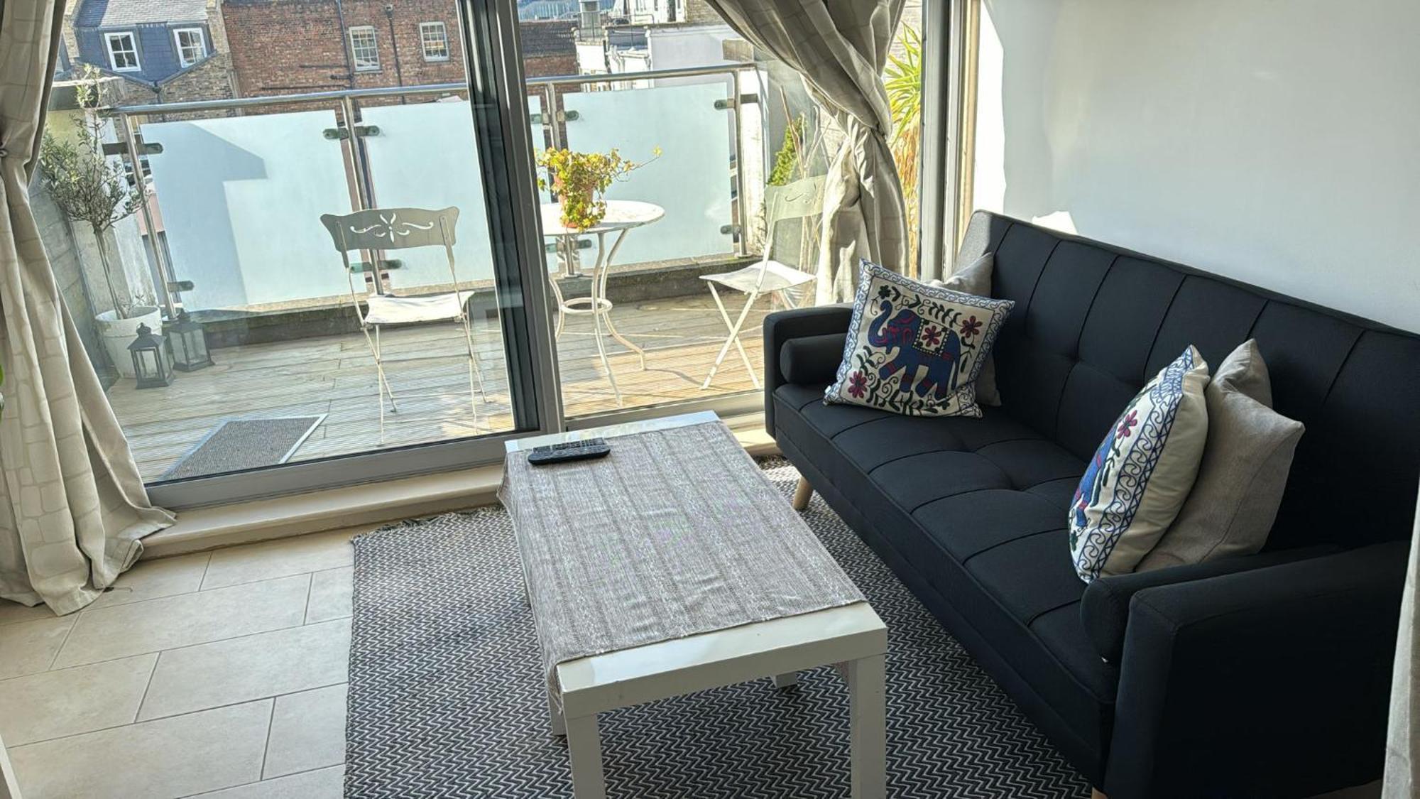 Bright And Airy Islington Lägenhet *