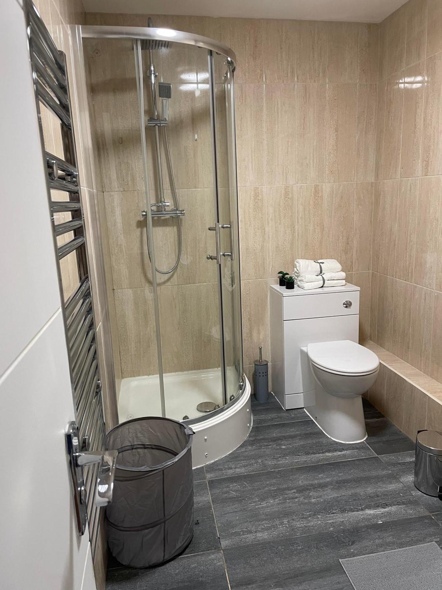 Wembley Modern Appartement Londen