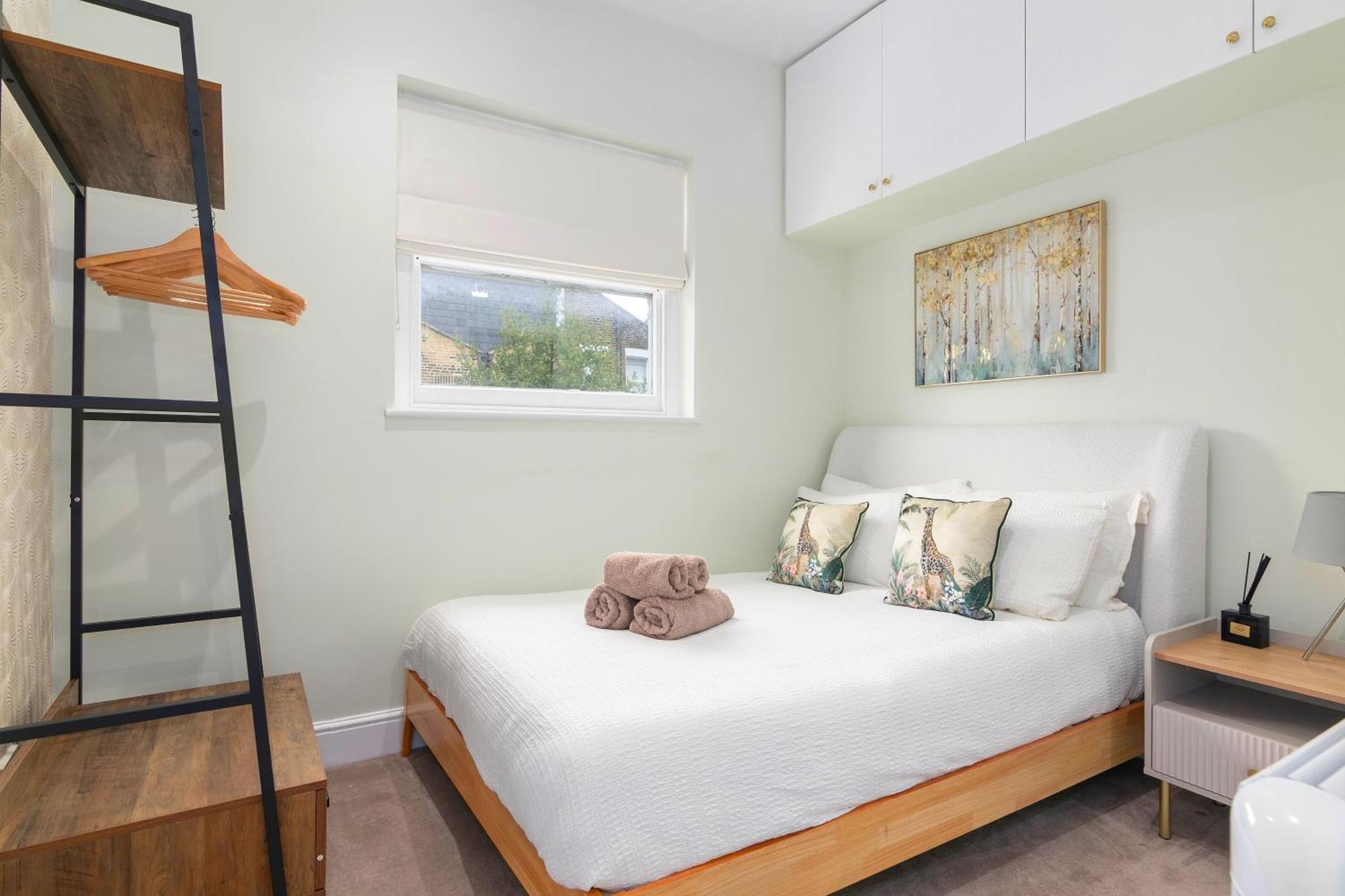 Modern Flat 5 Min To Holland Park! Appartement *