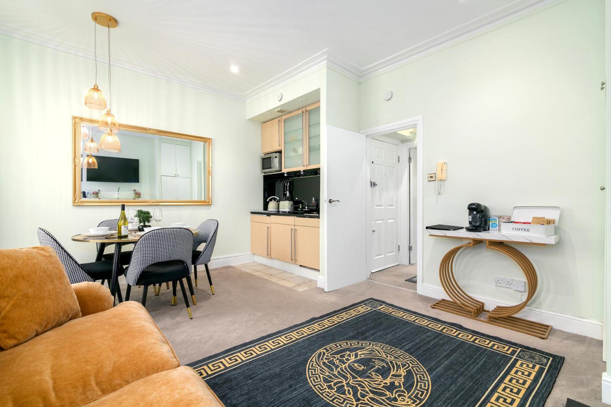Modern Flat 5 Min To Holland Park! Appartement