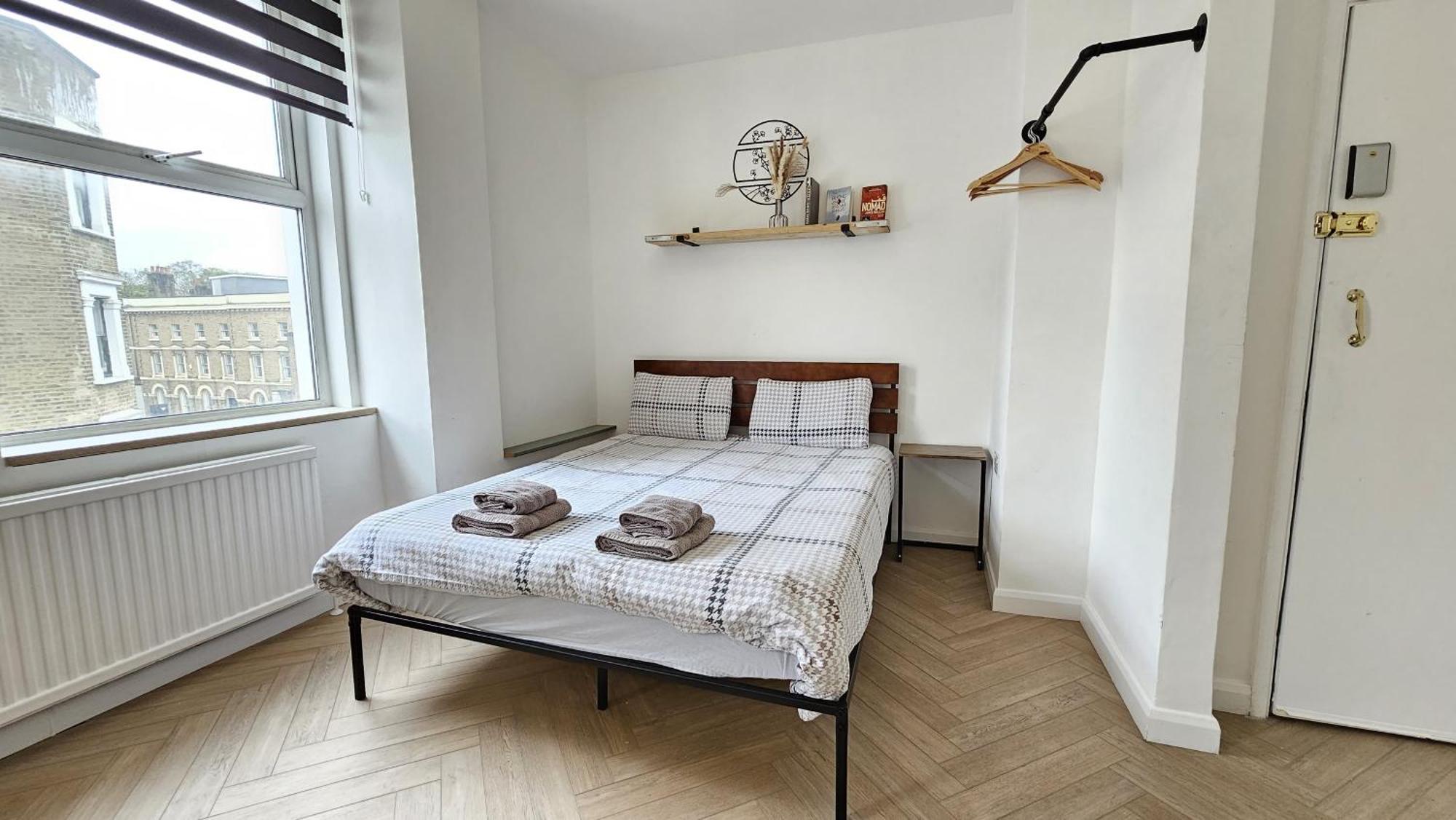 Newly Renovated & Ensuite Rooms! - Camberwell *