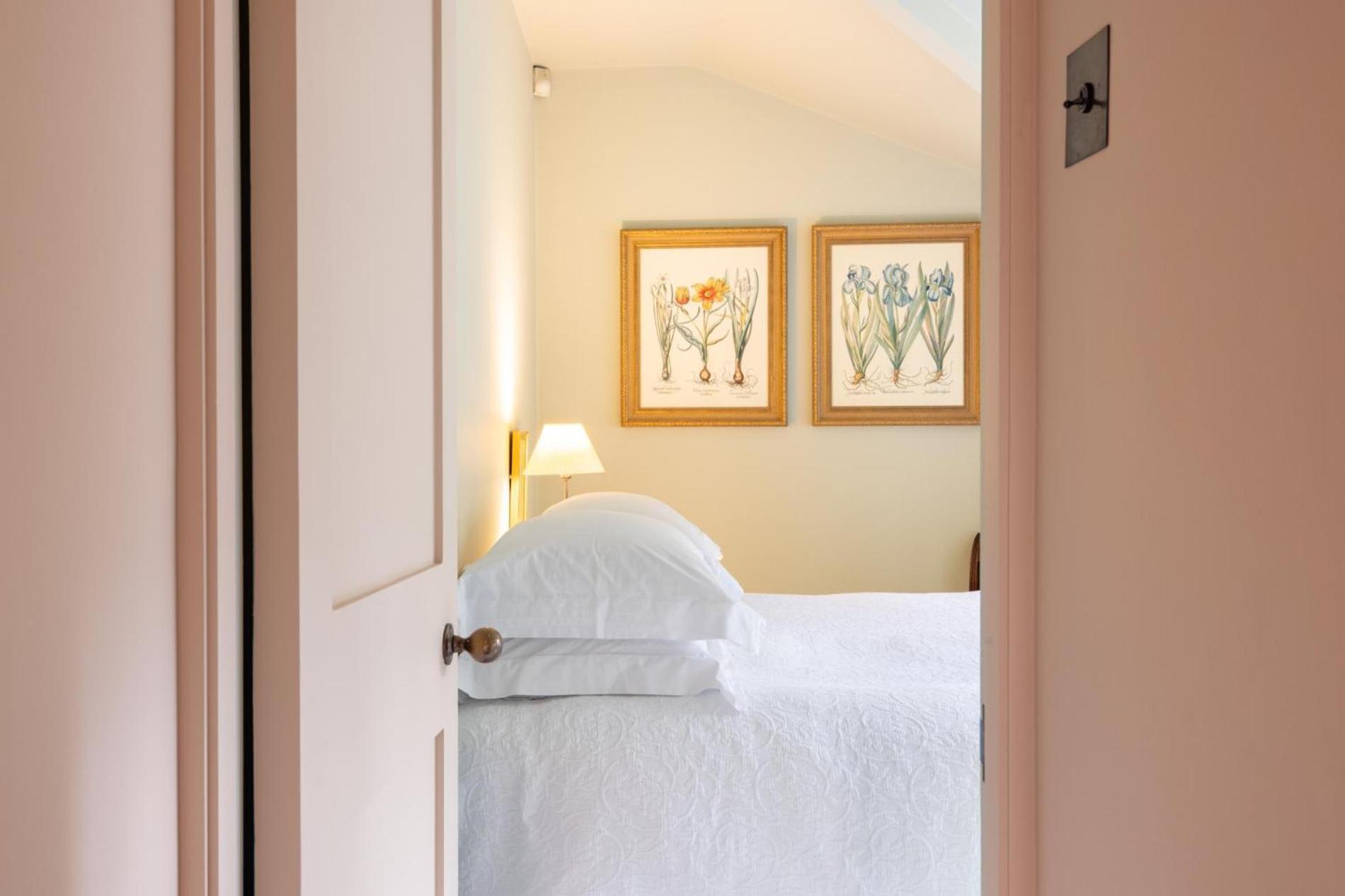 Living - 3 Bedroom In Chelsea Appartamento