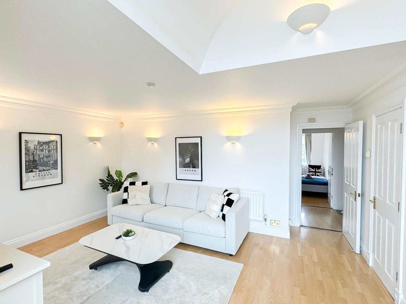 Lux 3 Bedroom Penthouse In Borough Near The Shard, Bermondsey Apartment London