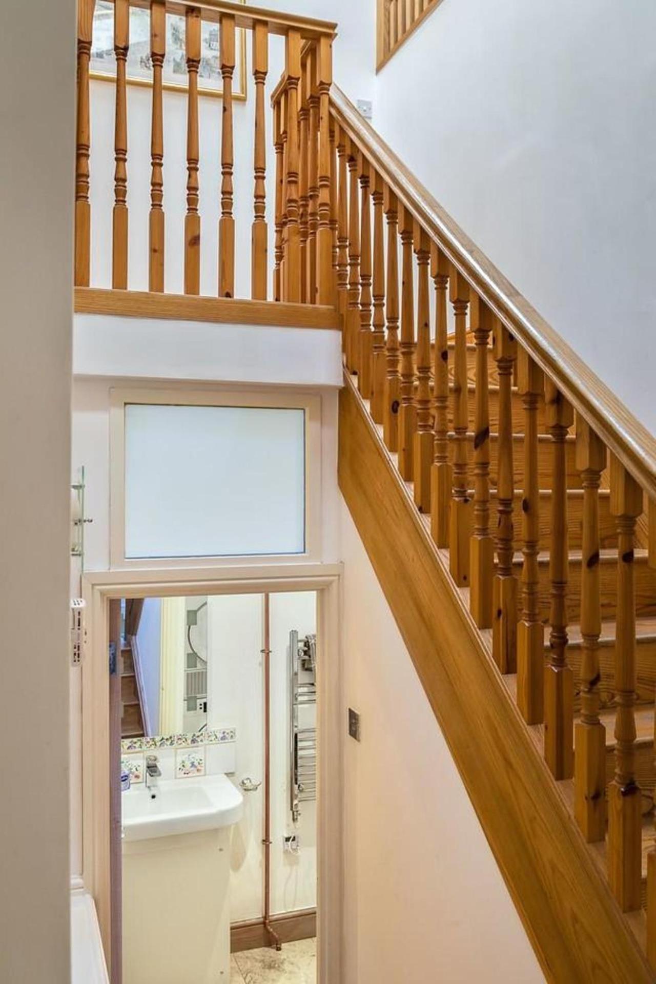 Specious Family Kensington House - 5 Bedrooms Ferienhaus