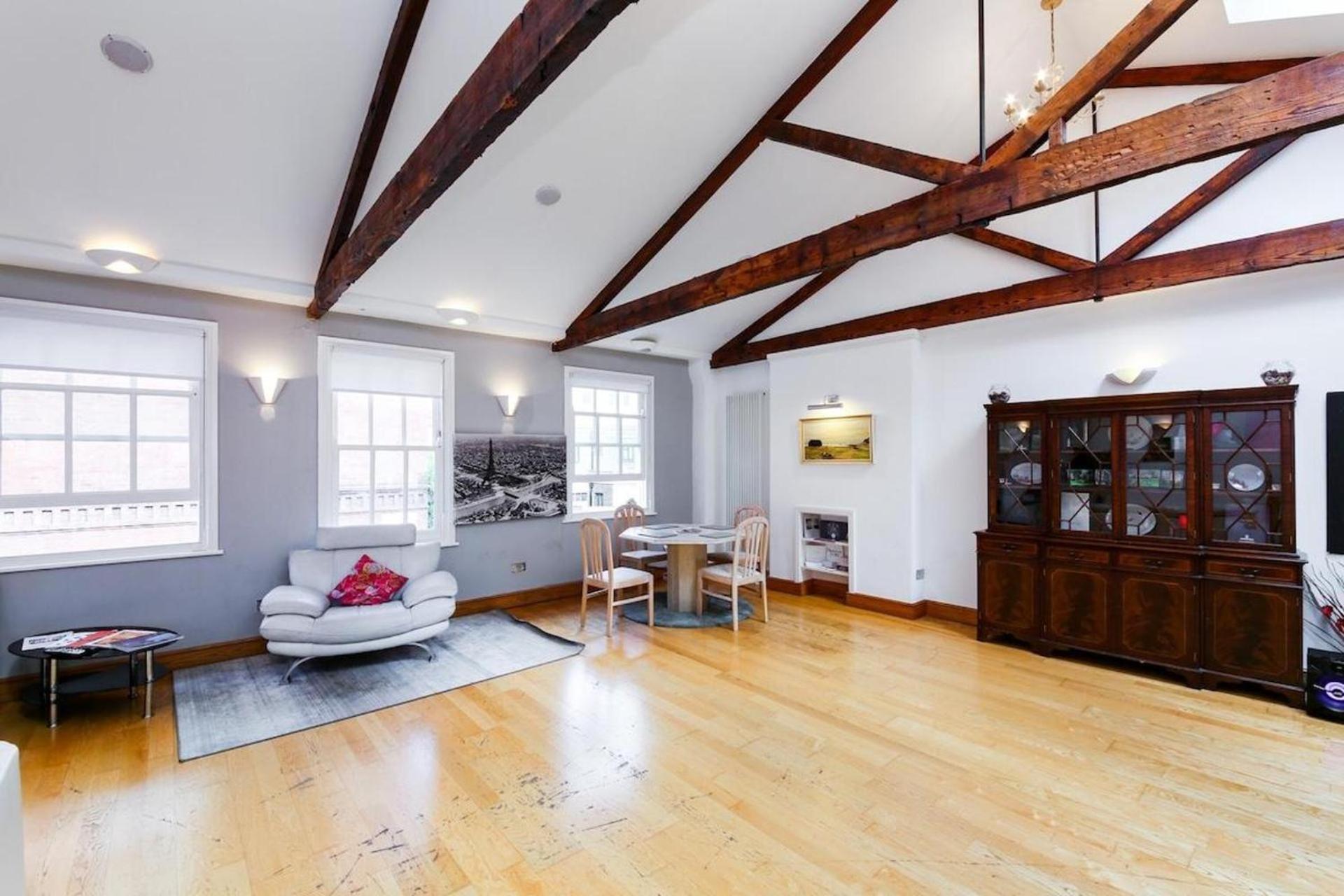 Specious Family Kensington House - 5 Bedrooms Ferienhaus London