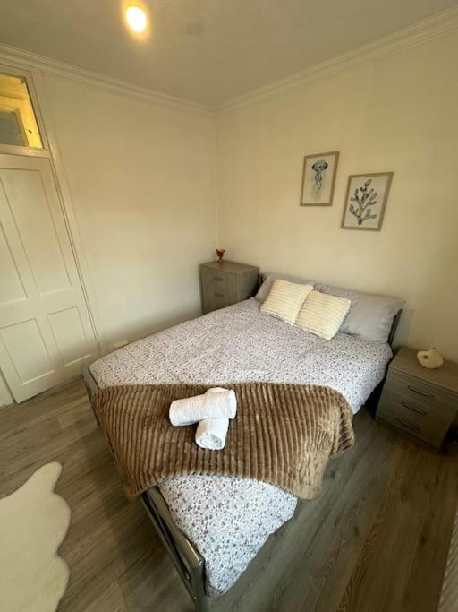 Chic 3 Bedroom Flat Ontower Bridge Appartement *