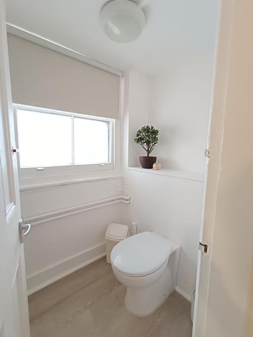 Charming And Cosy 1 Bed With Terrace In Prime South Kensington Location