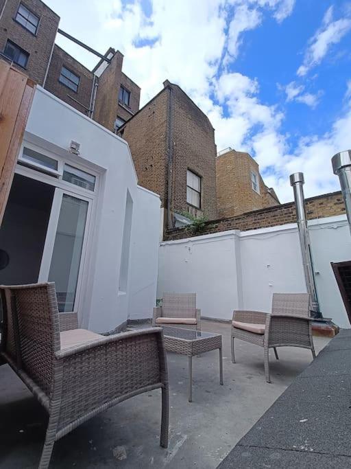 Charming And Cosy 1 Bed With Terrace In Prime South Kensington Location London