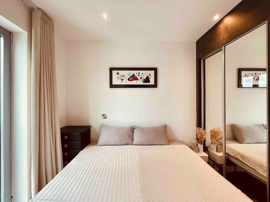 Lejlighed 3 Bedroom Penthouse With Terrace And Skyline In Battersea
