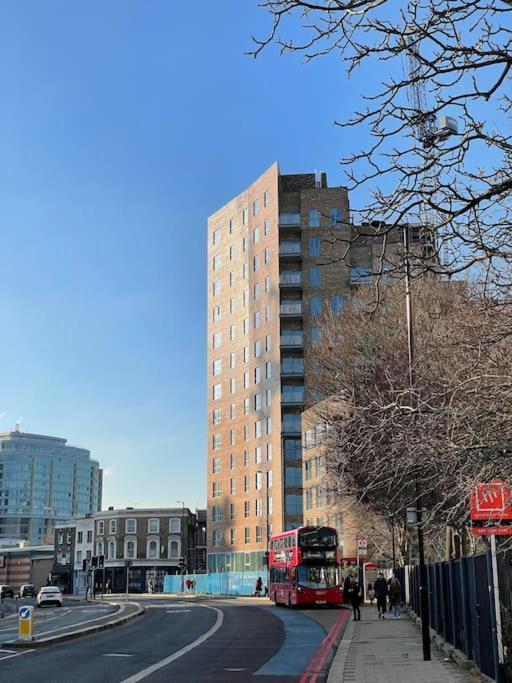 Lejlighed 3 Bedroom Penthouse With Terrace And Skyline In Battersea London
