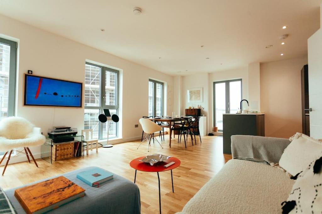 Appartement 3 Bedroom Penthouse With Terrace And Skyline In Battersea Londres