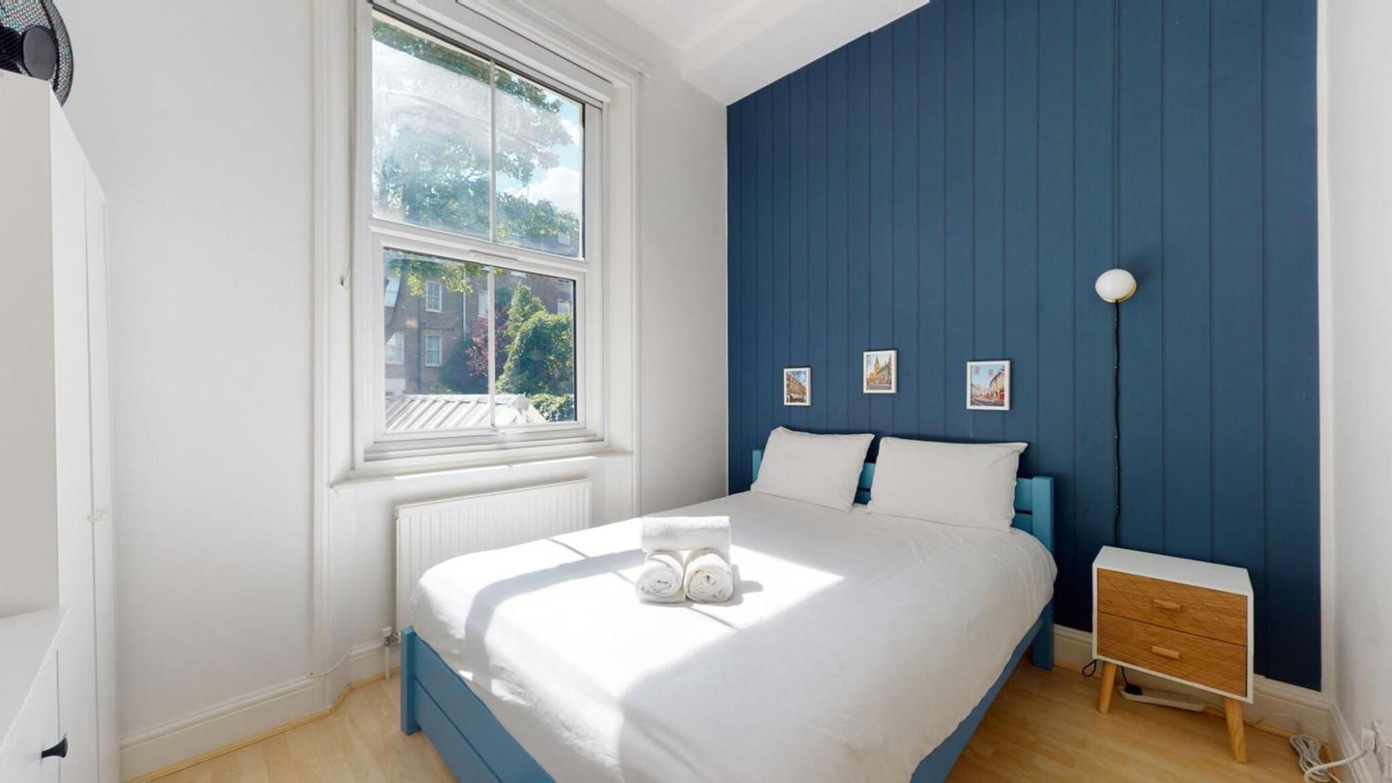 Apartment 1 Bedroom Superior Apartment In Kilburn *