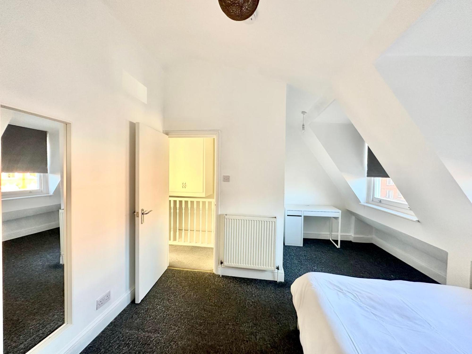 Apartment 139 Camden Town *
