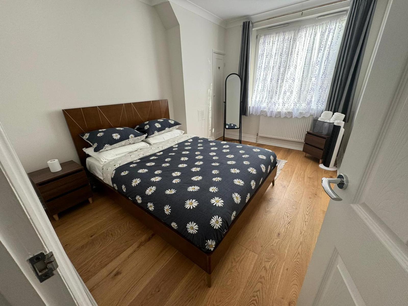 Homely And Very Comfortable Apartment