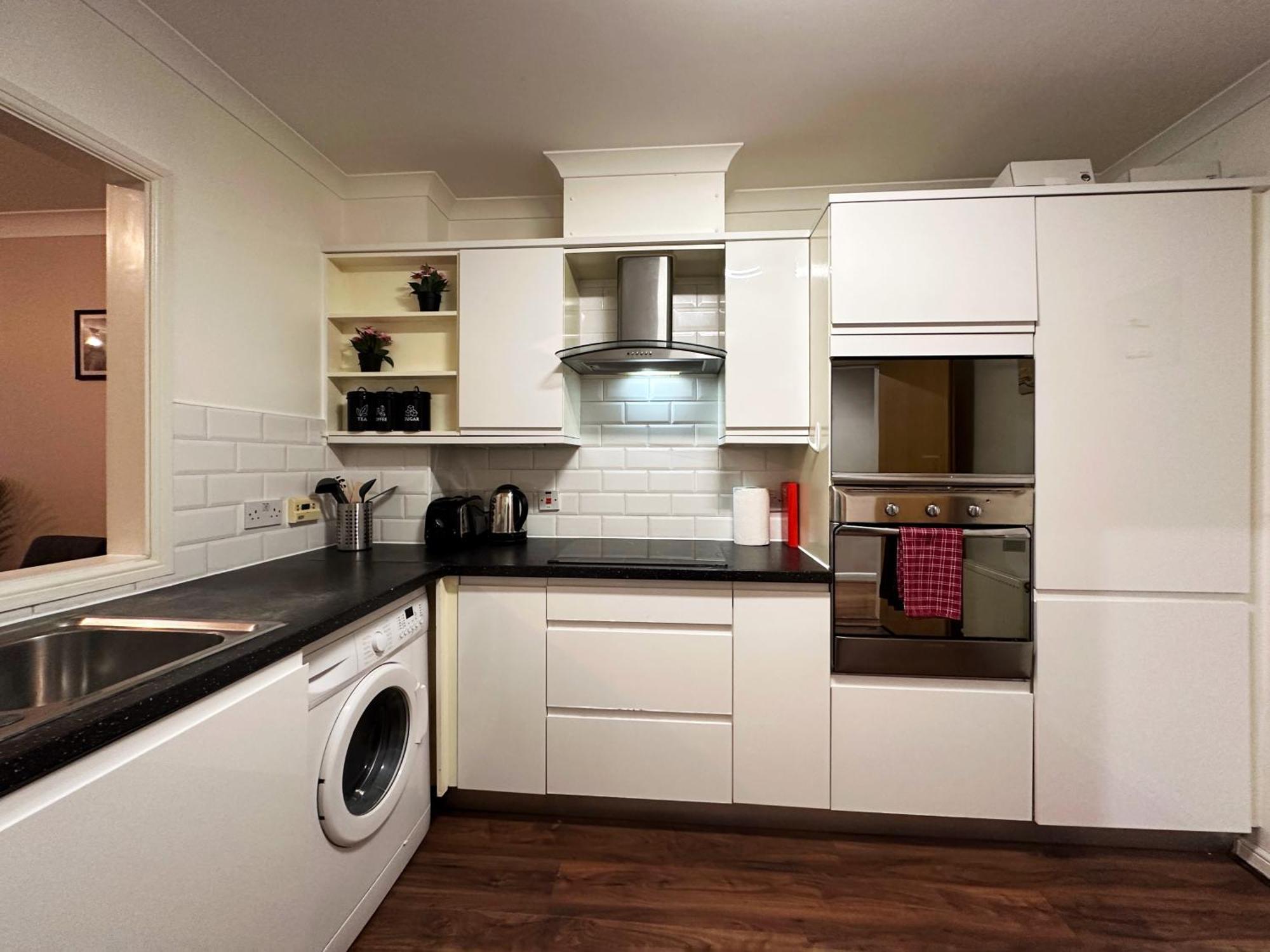 Betty's Place In Tower Hill - 2 Double Beds, Max 4 People, Great Location In London