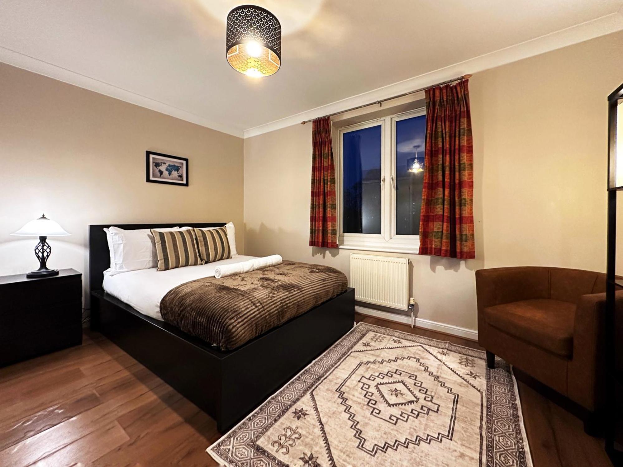 Lägenhet Betty's Place In Tower Hill - 2 Double Beds, Max 4 People, Great Location In