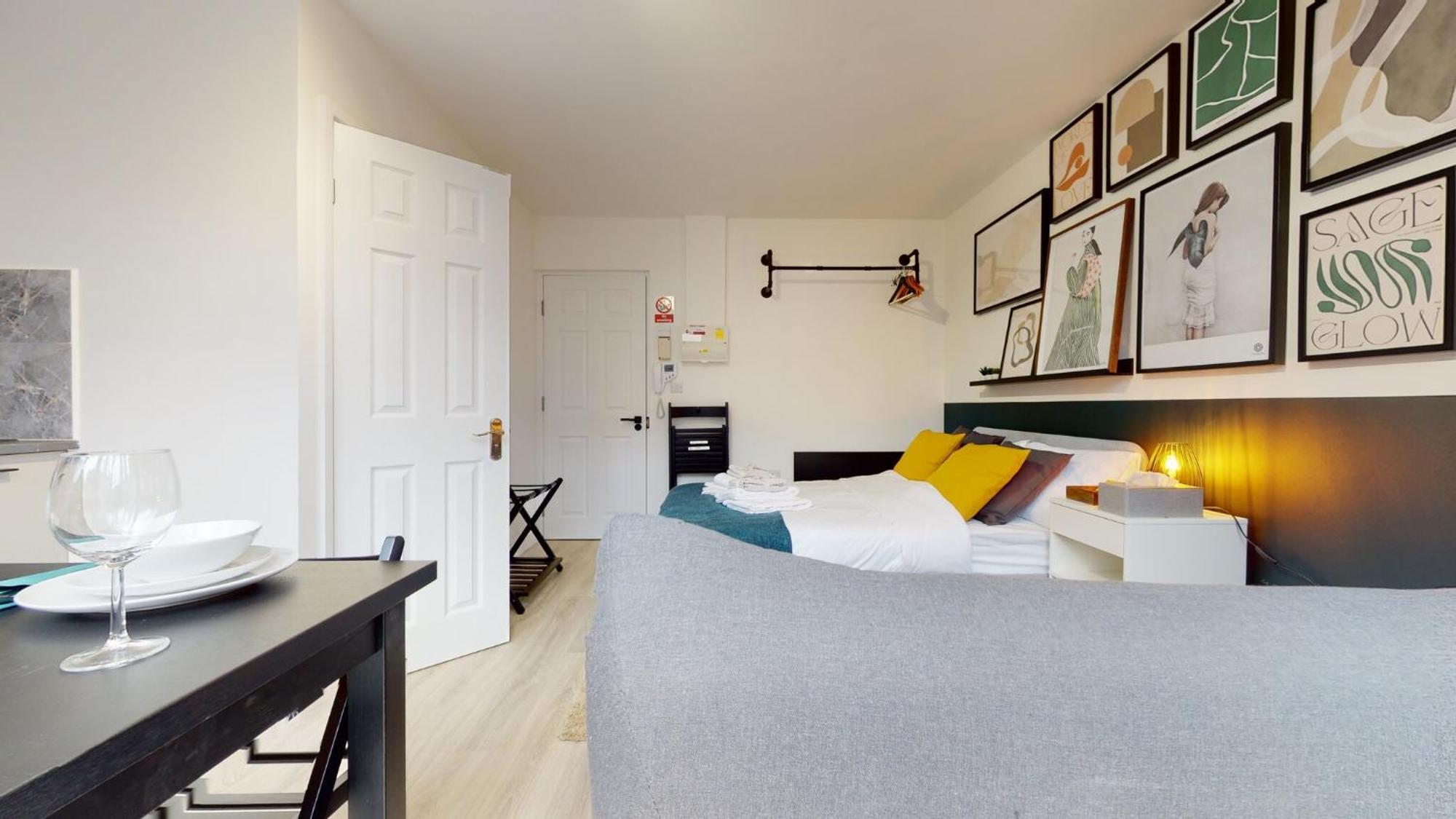 Stylish Near Regents Park! Lejlighed *