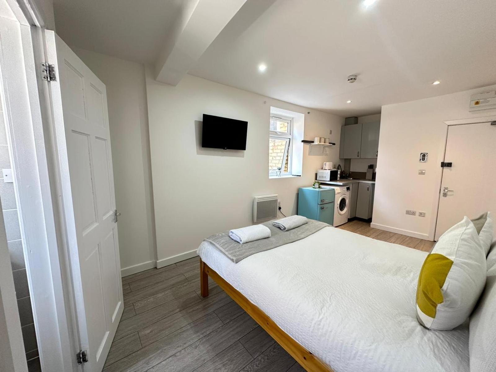 Three Bedroom Near Eye Leilighet