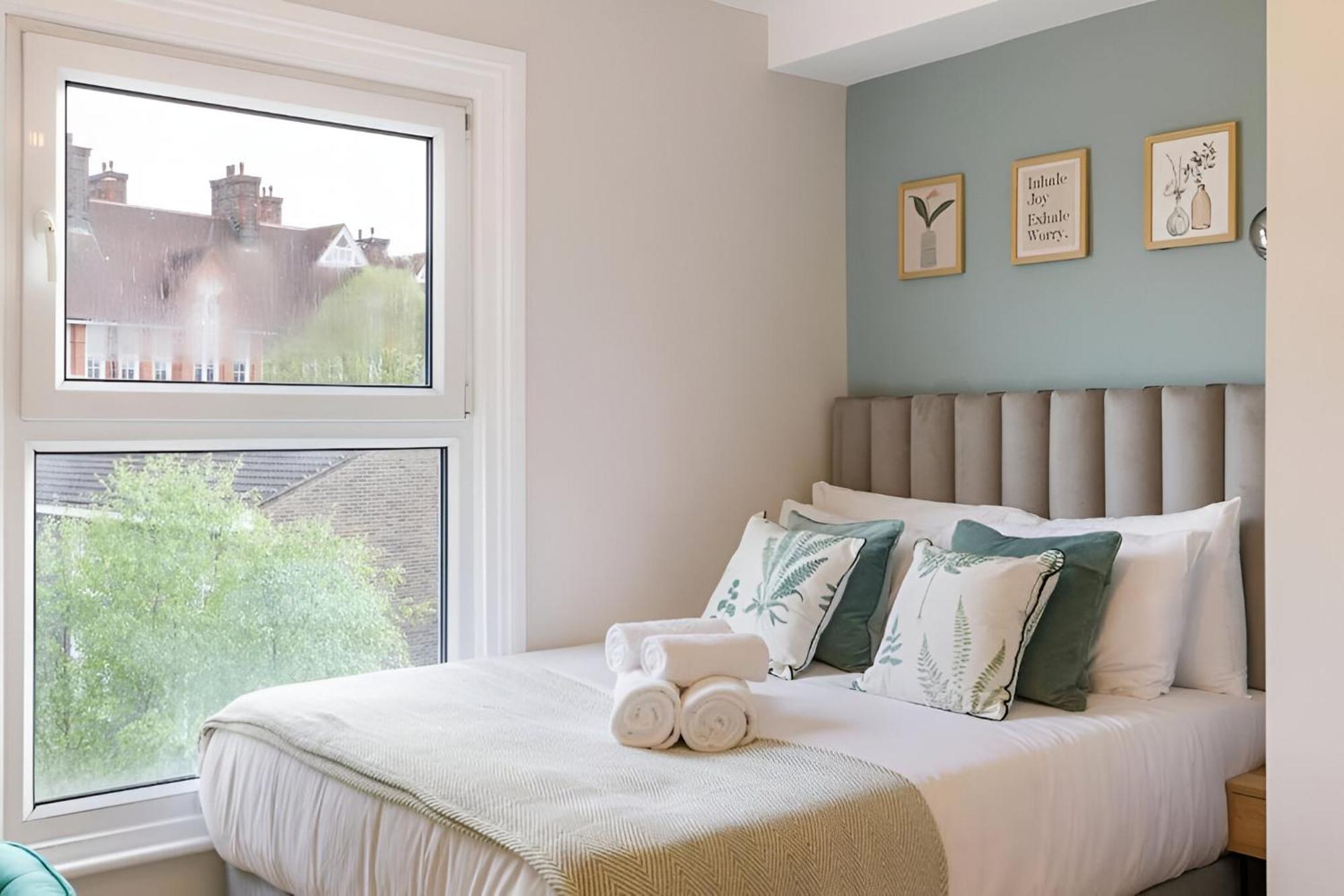 Serene Getaway With Calming Ambiance * Londen