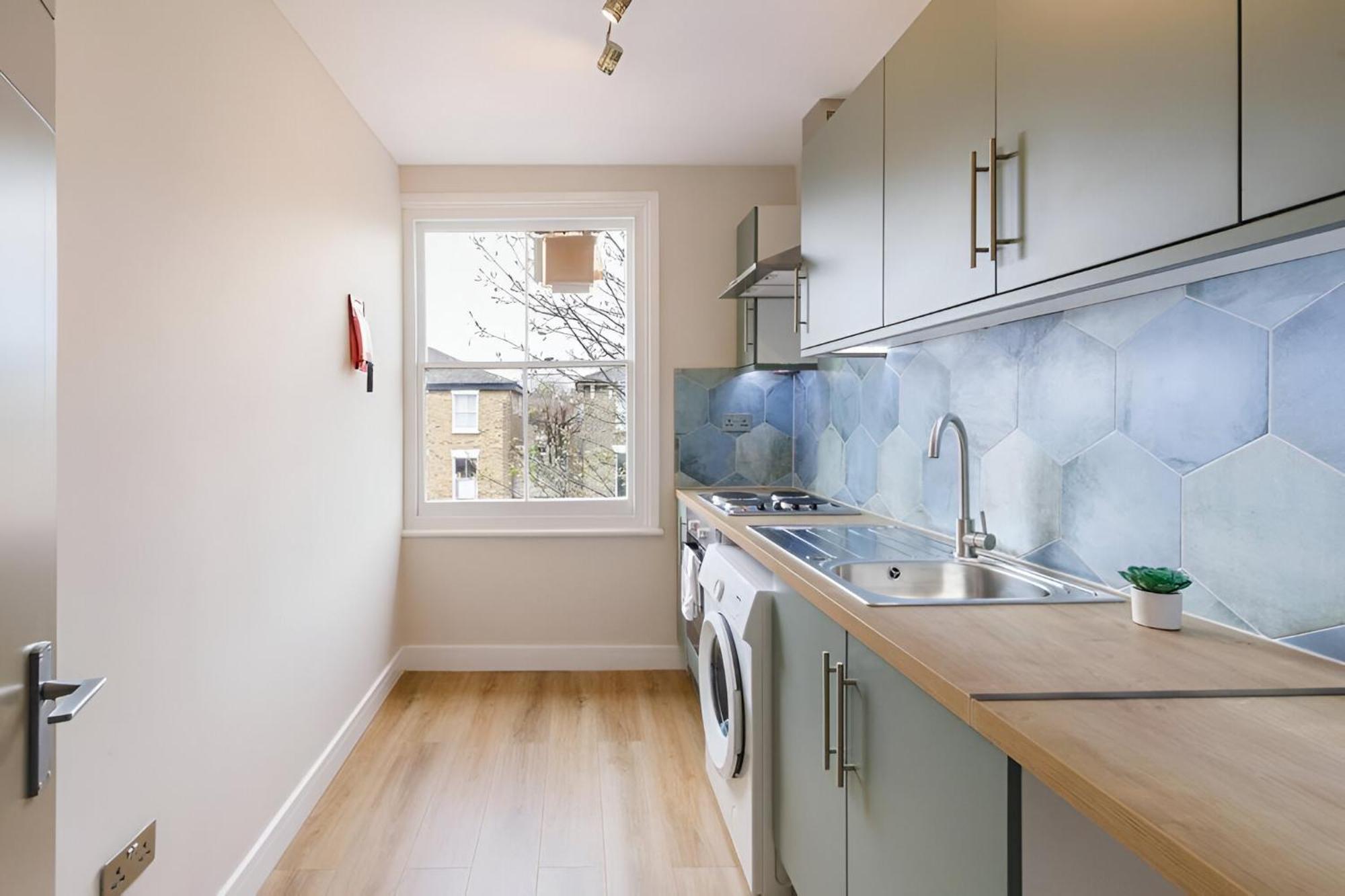 Serene Getaway With Calming Ambiance London