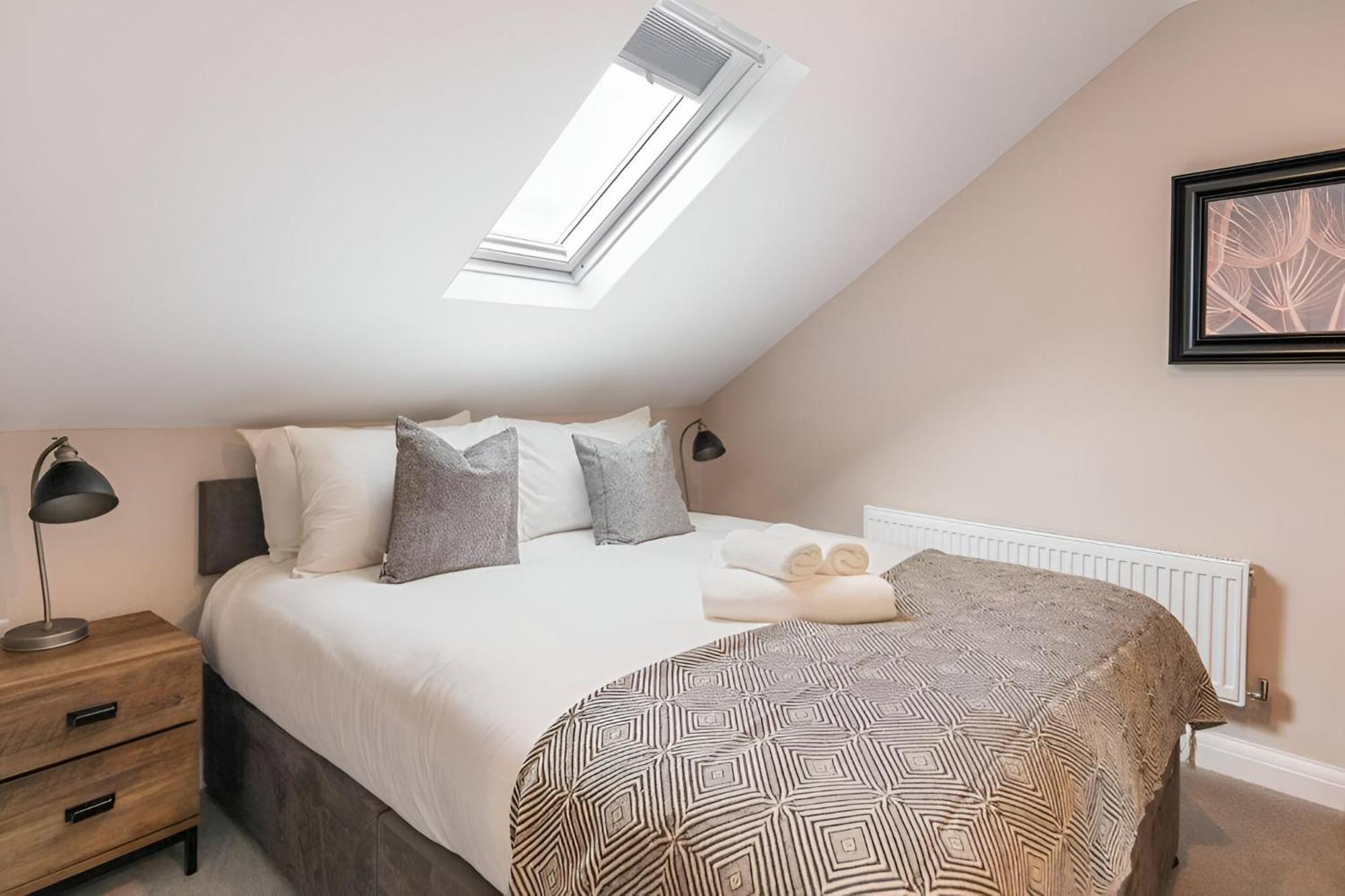 Lägenhet Earthy Elegance Stylish 4br For Urban Escapes London