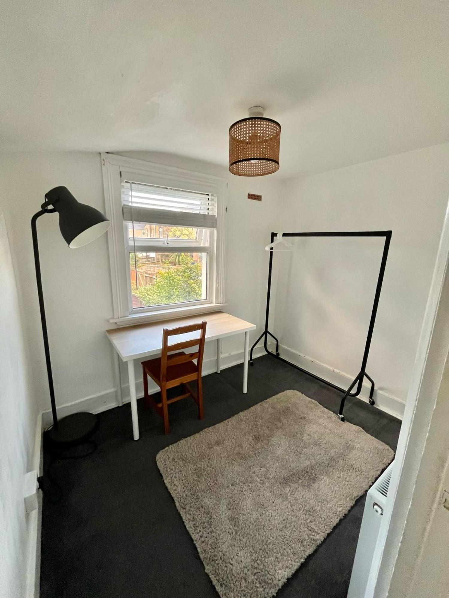 Semesterbostad 4 Bedroom House, Close To The O2 And Greenwich London