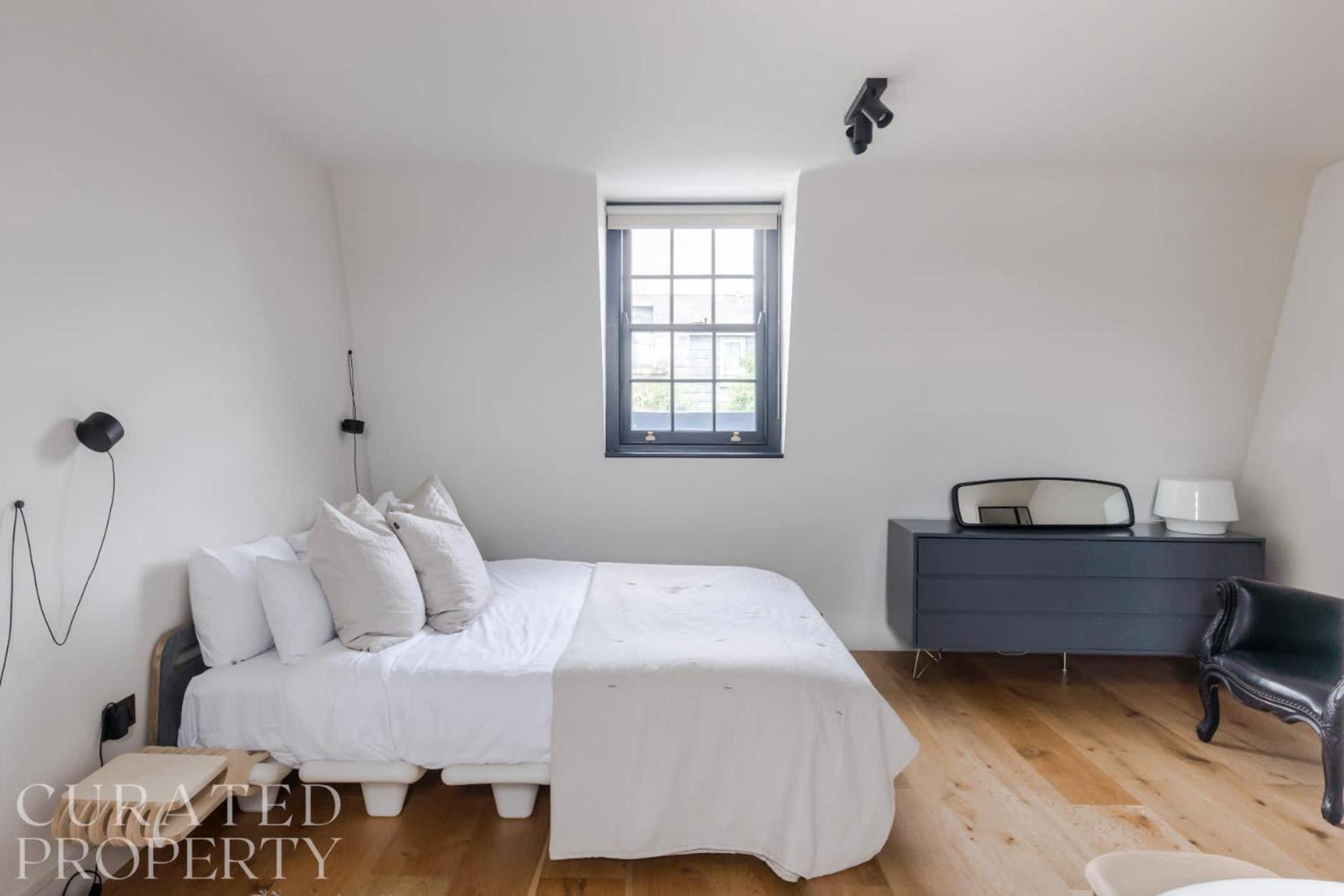 Georgian Townhouse With Sun Terrace & Garden Vakantiehuis