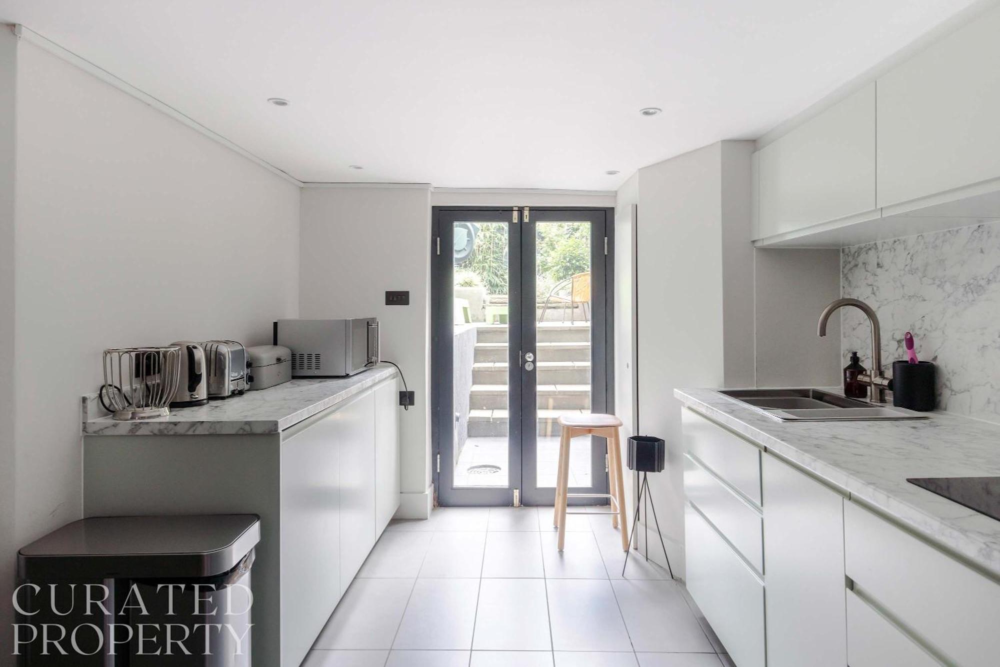 Georgian Townhouse With Sun Terrace & Garden Vakantiehuis Londen