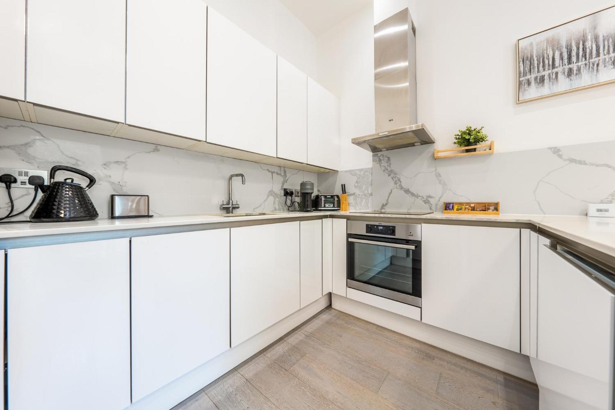 Maida Vale - Carlton Vale Apartment London