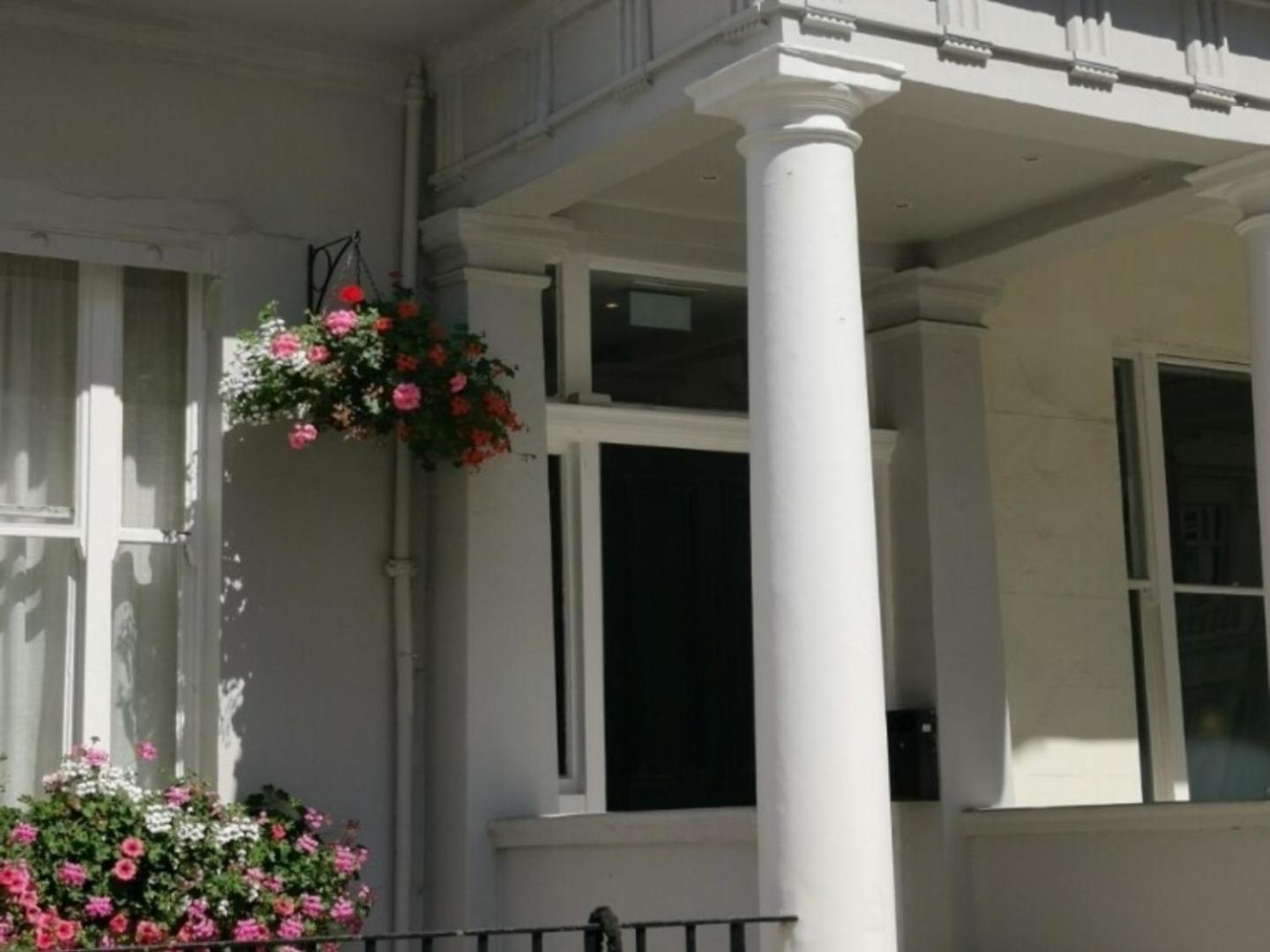 Sunny 1 Bedroom Flat In Appartement
