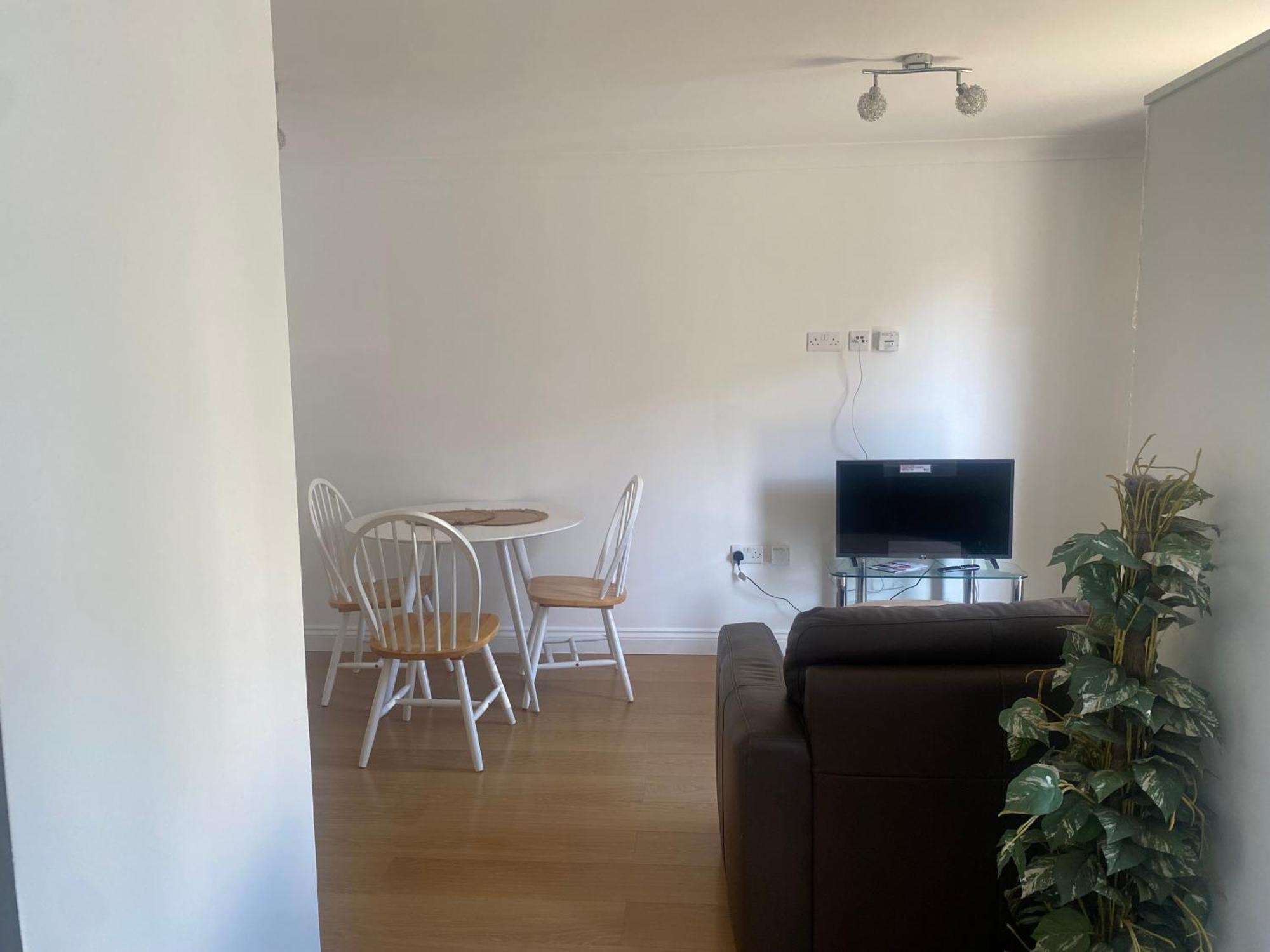 Flat 1 Emmanuel Court Londen