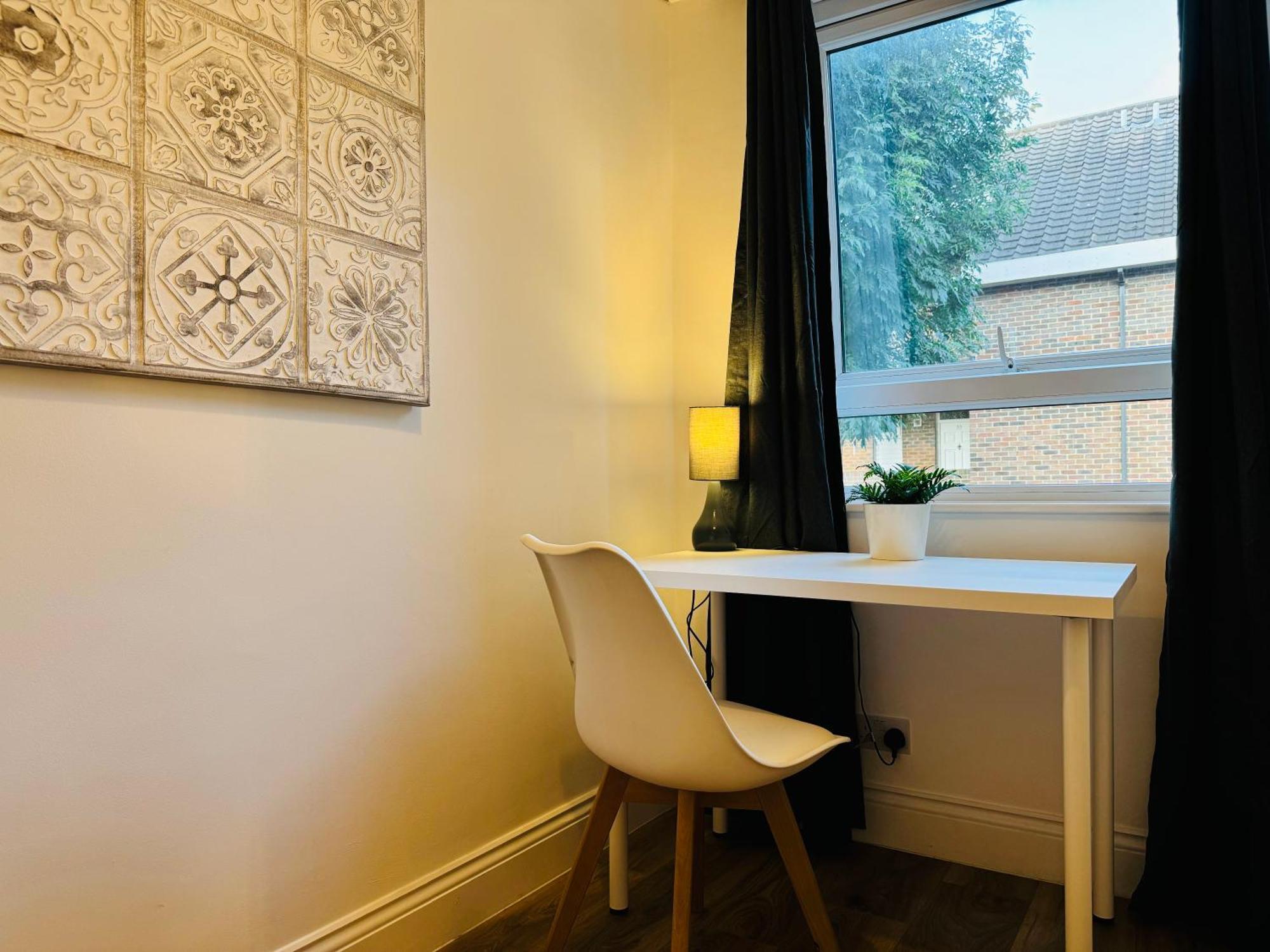 Appartement Earlsfield - Two Bedroom Flat Londen