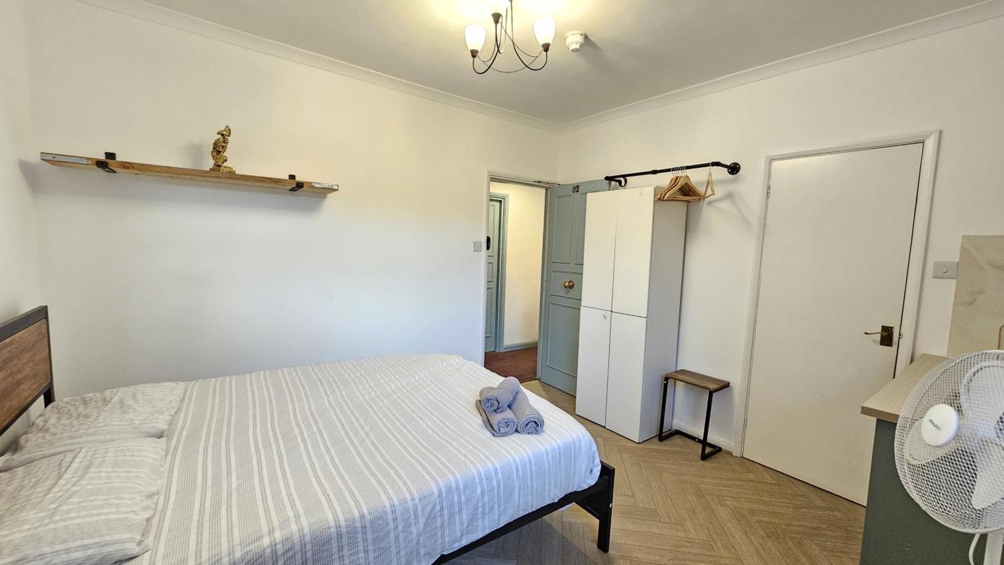 Newly Renovated & Ensuite Rooms! - Camberwell *