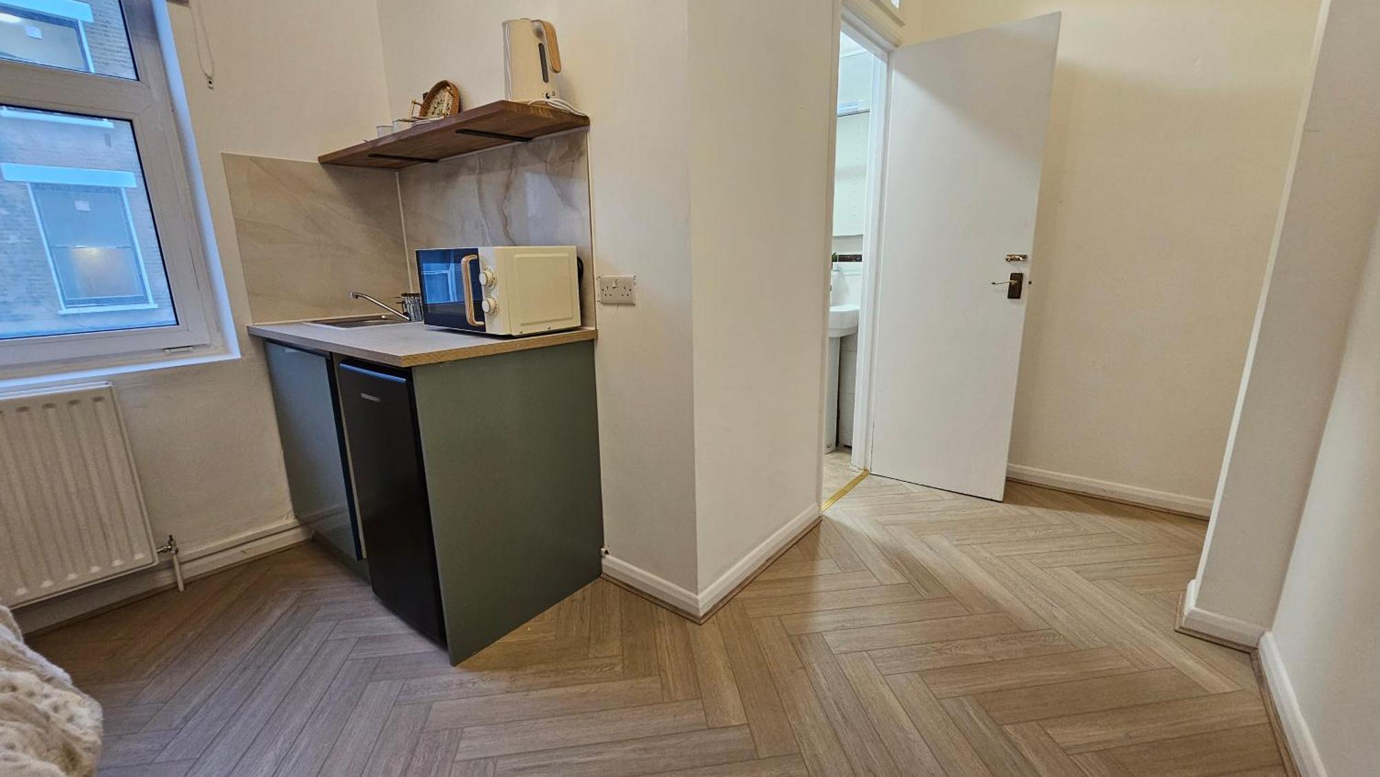 Newly Renovated & Ensuite Rooms! - Camberwell * Londen