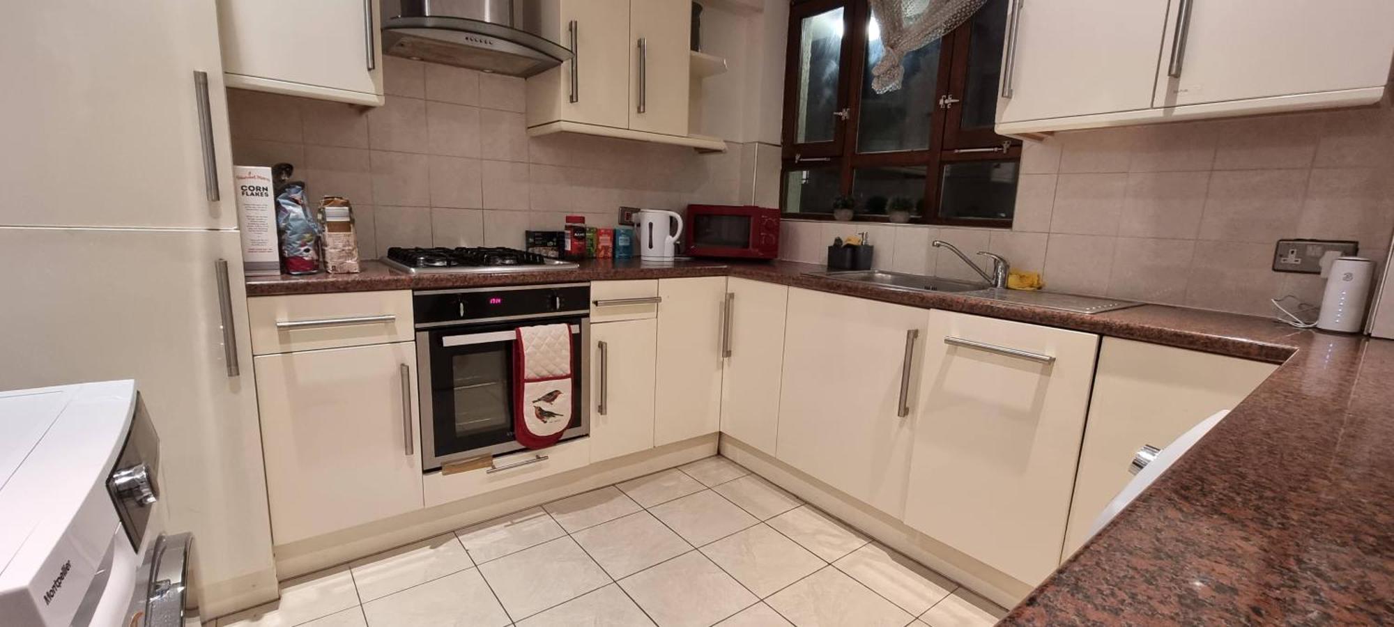 Entire Flat In King's Cross * Londra