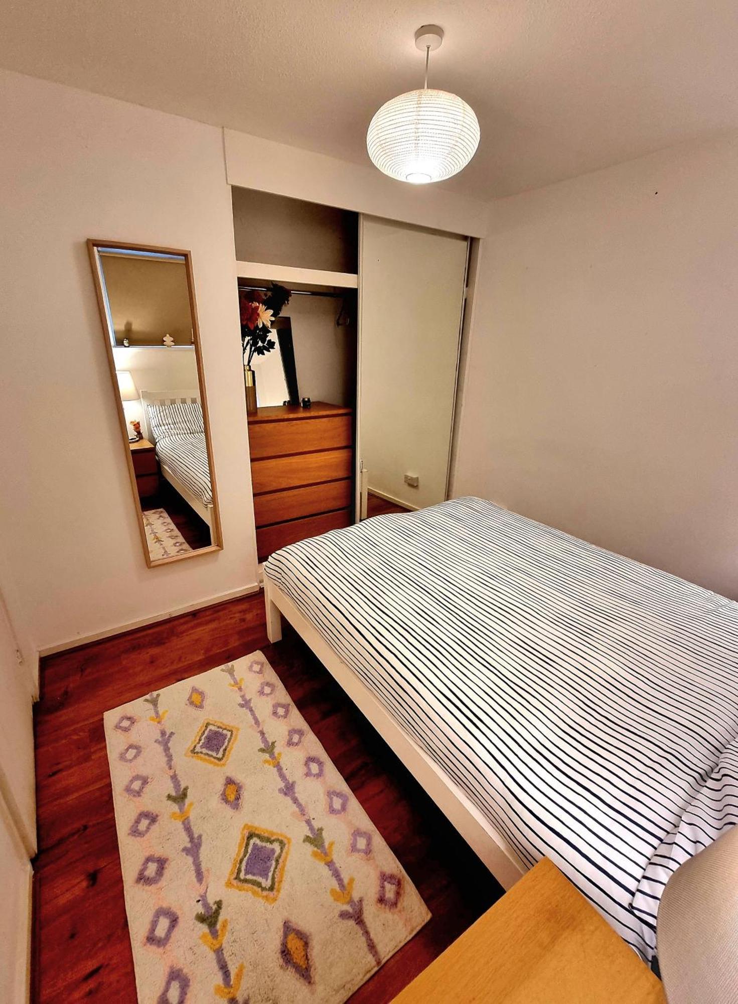 Charming 4 Bedroom Duplex With Private Entrance Feriehus *