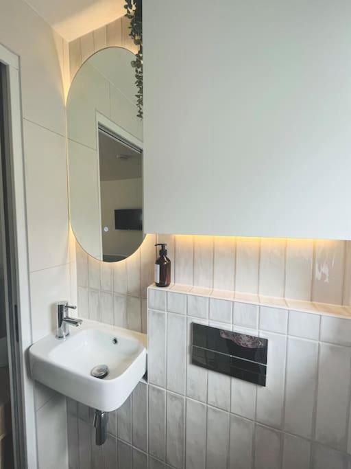 Stunning Cosy Near 02, Canary Wharf * London