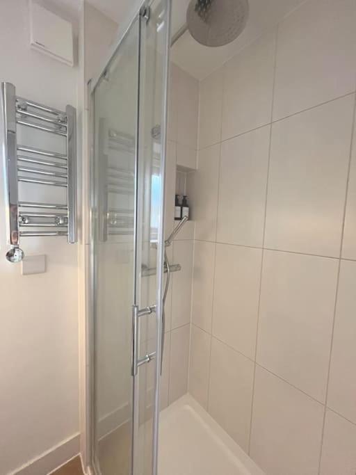 Stunning Cosy Near 02, Canary Wharf * London