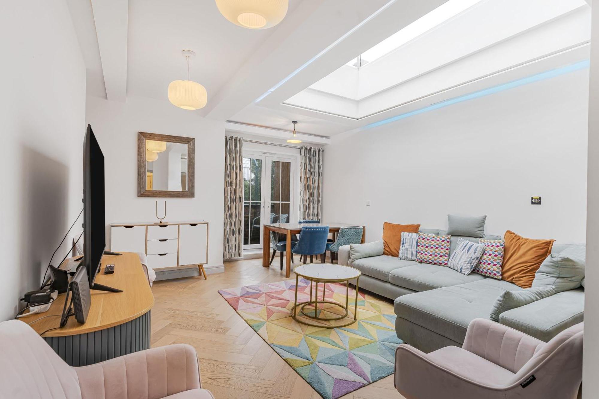 Apartment Stylish Modern In Nw6