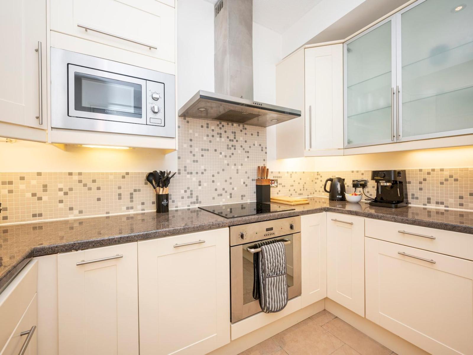 Gated Riverside Se16 With Parking Pass The Keys Leilighet