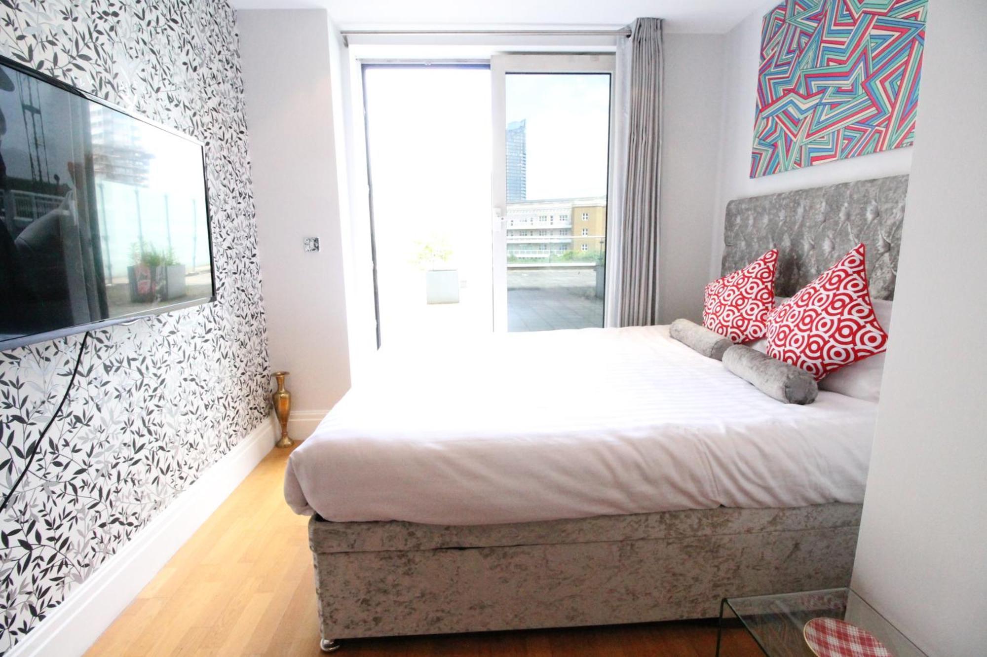 Desirable, Fashionable 2bed Flat In Chelsea London