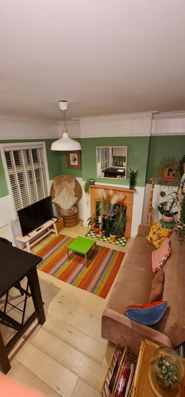 Holiday home Claremont - London